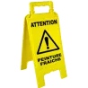 Chevalet attention peinture fraîche